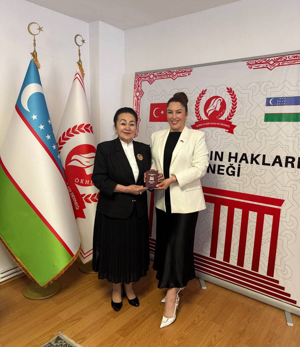 Professor Aynisa Award